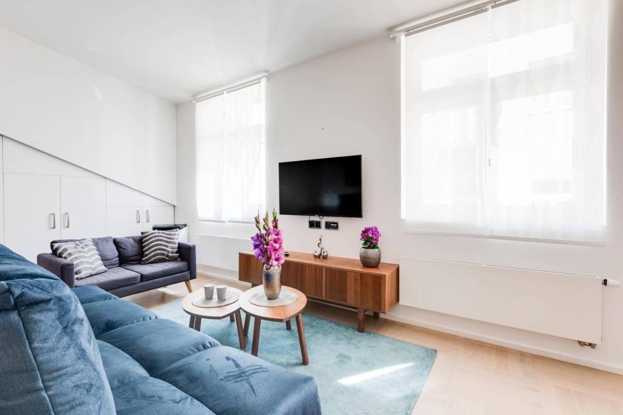 Royal Residence Apartments In The Heart Of Praha Exteriér fotografie
