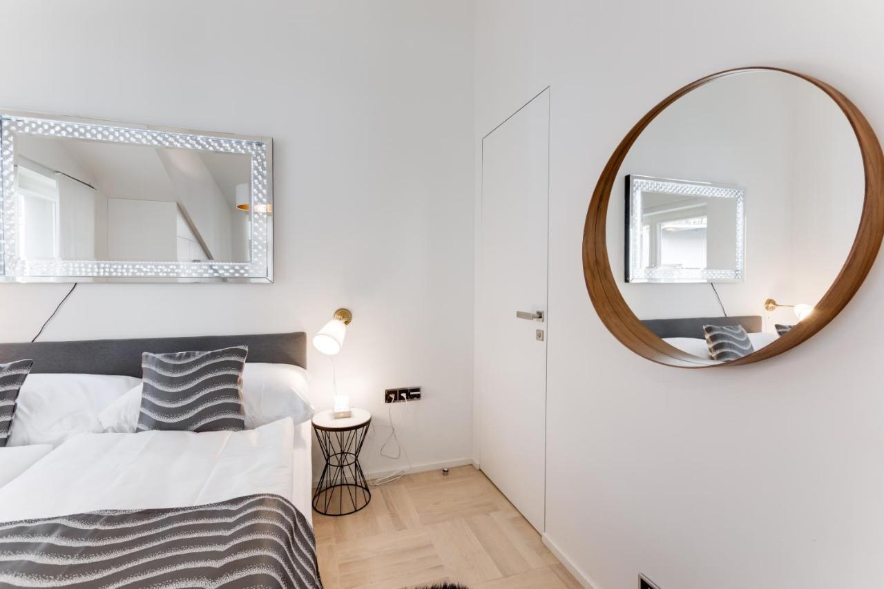 Royal Residence Apartments In The Heart Of Praha Exteriér fotografie