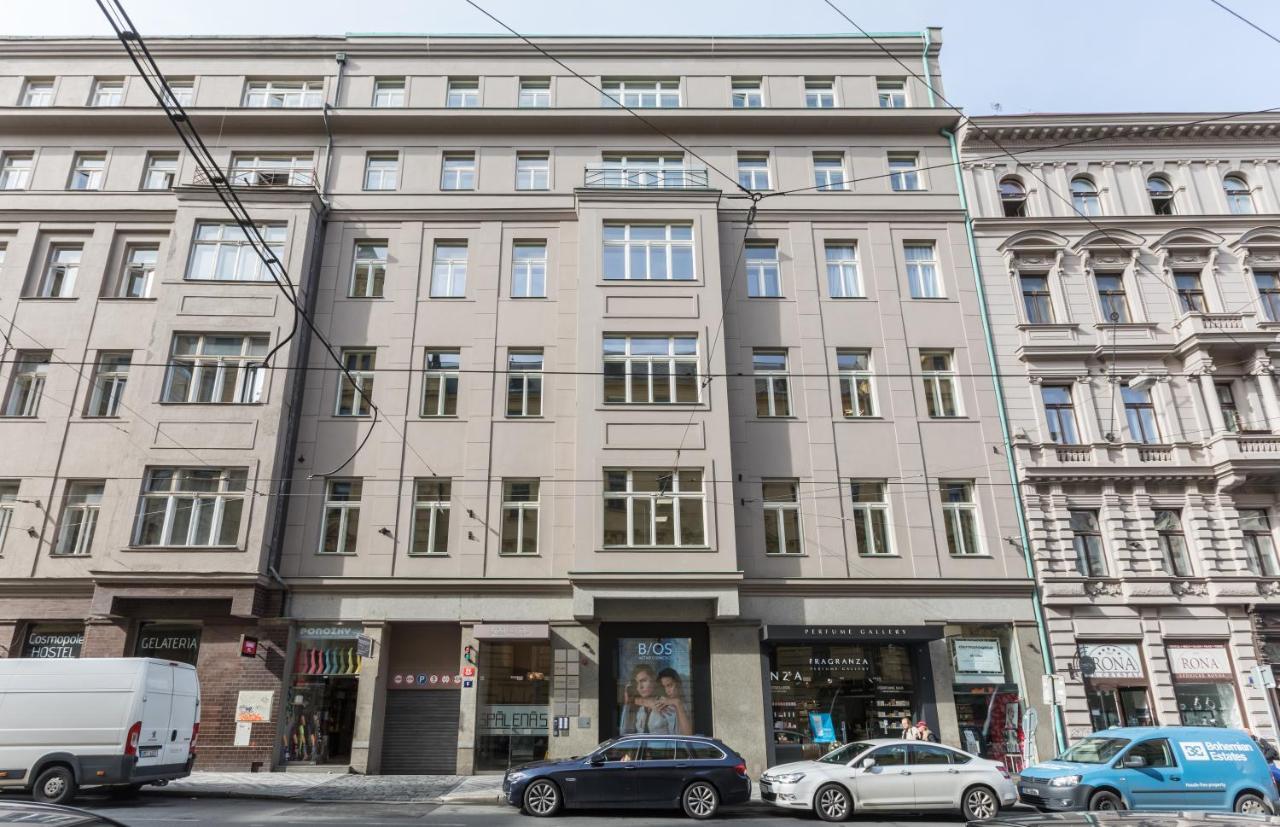 Royal Residence Apartments In The Heart Of Praha Exteriér fotografie